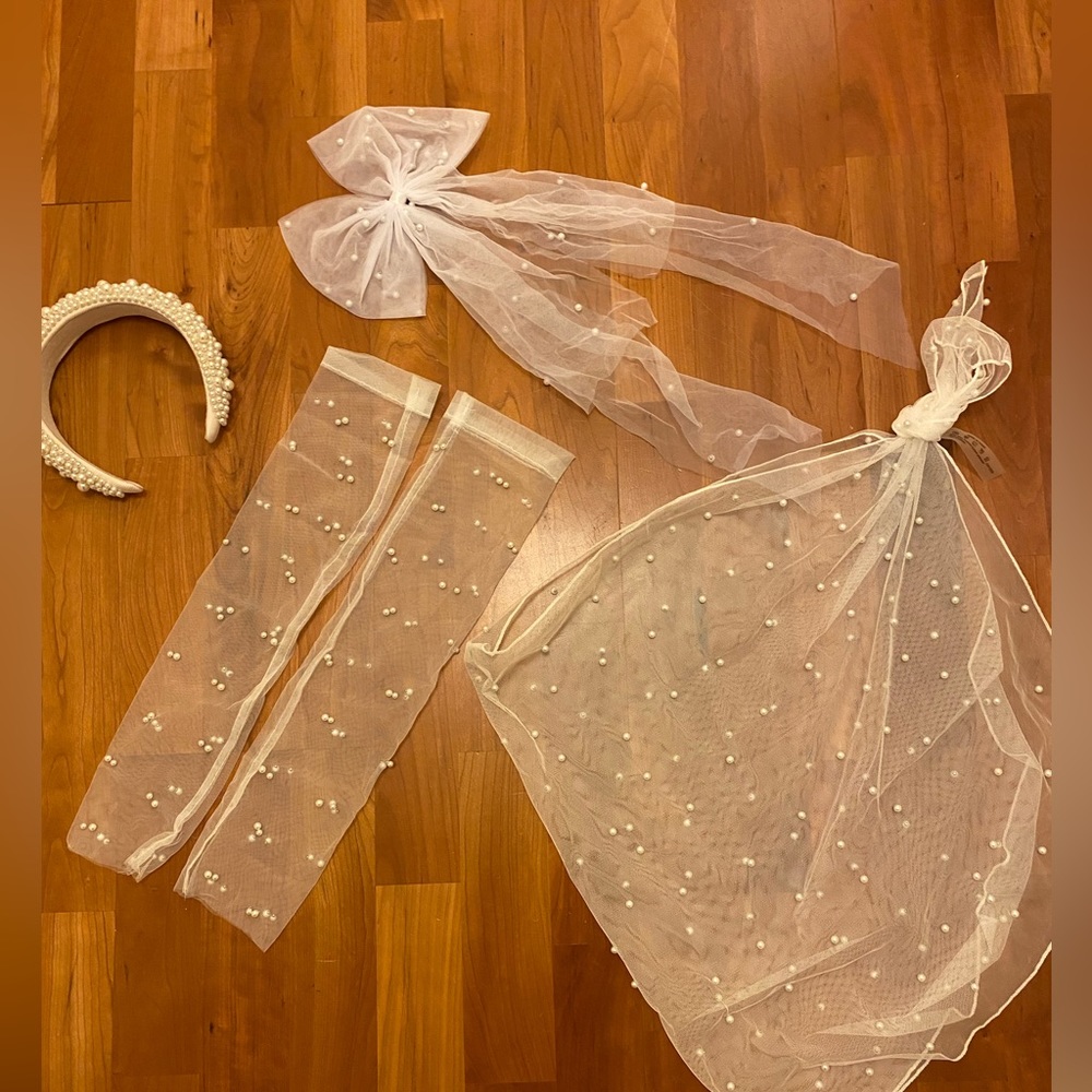Bridal Pearl Accessories Bundle
